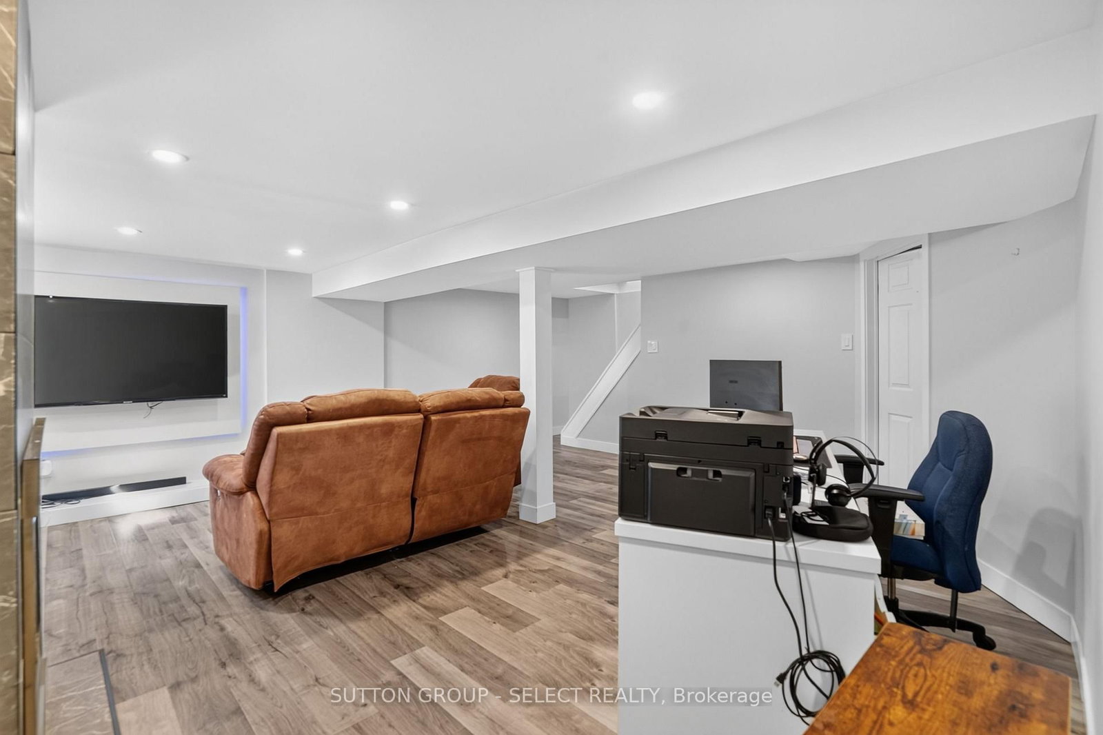 1295 York Street • London East, ON photo 28