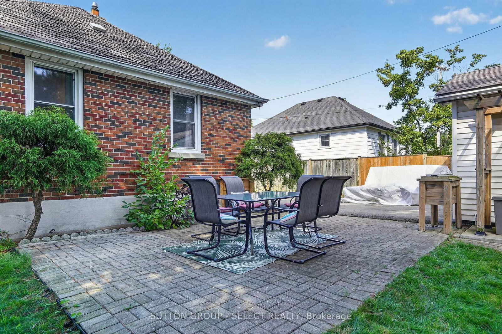 1295 York Street • London East, ON photo 39