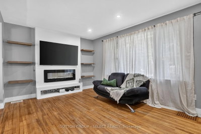 1295 York Street • London East, ON photo 6