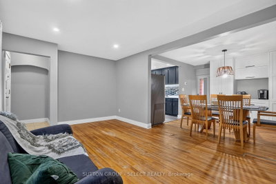 1295 York Street • London East, ON photo 9