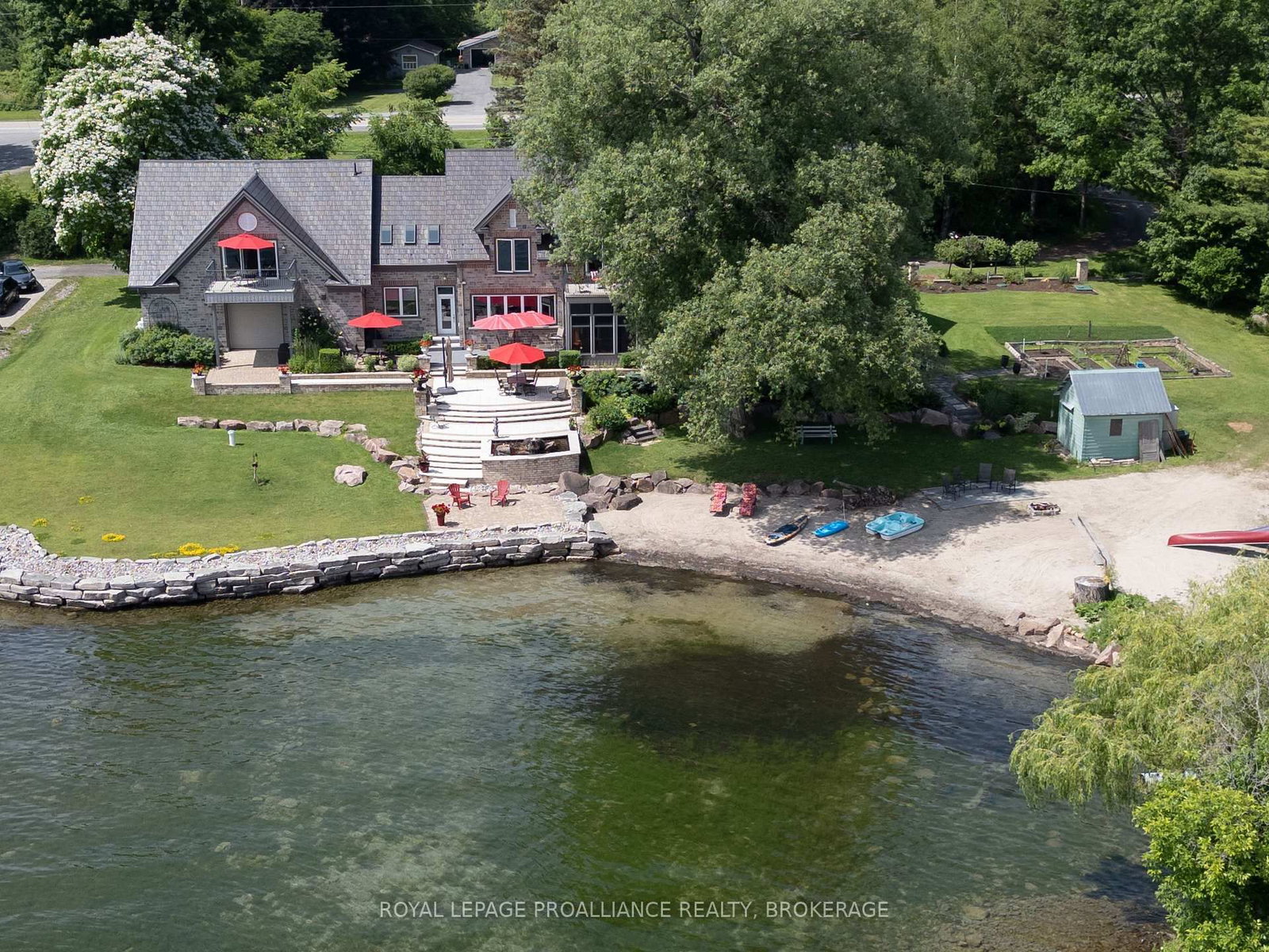 147 1000 Island Parkway • Front of Leeds & Seeleys Bay, ON photo 1