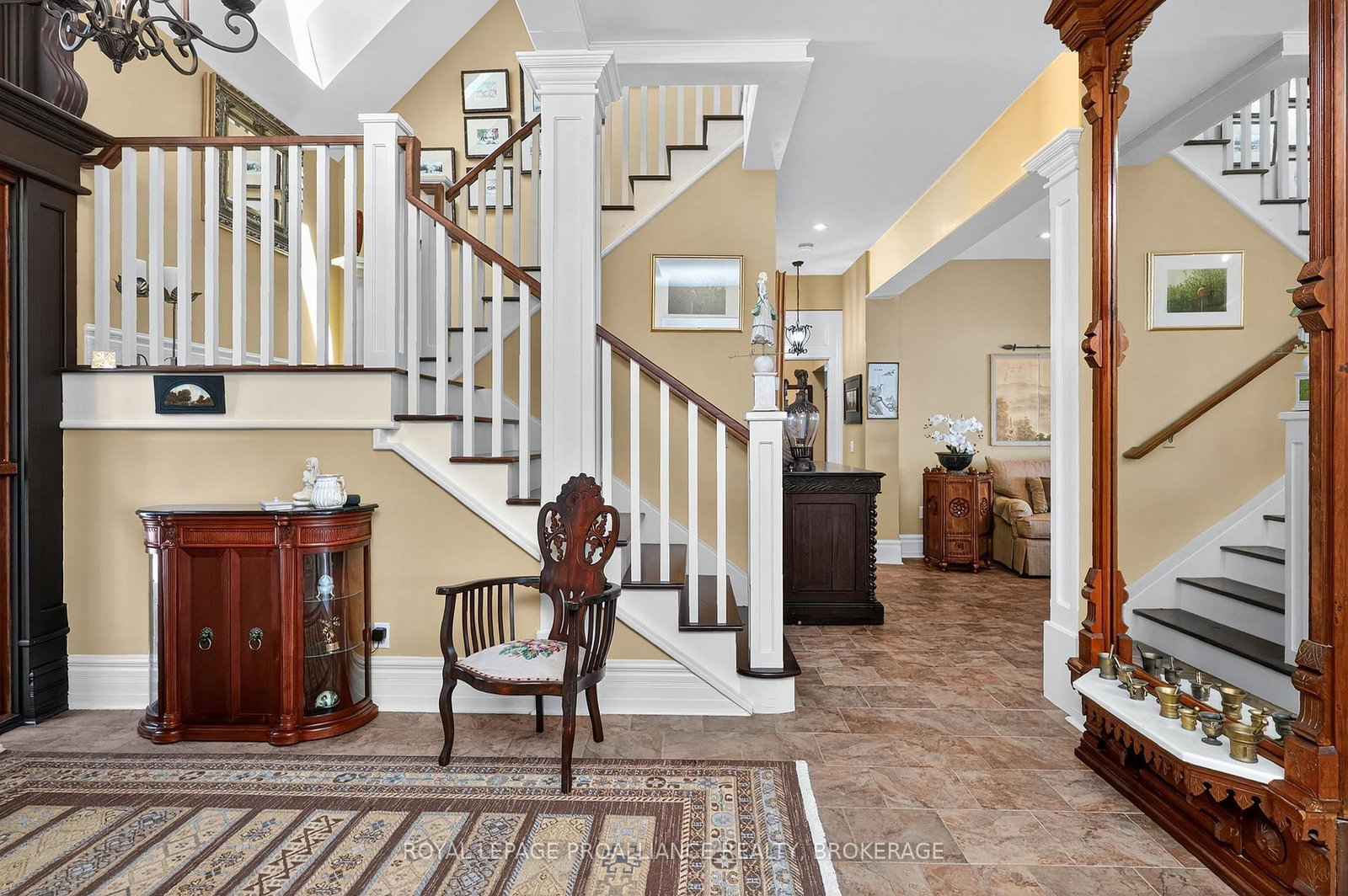 147 1000 Island Parkway • Front of Leeds & Seeleys Bay, ON photo 6