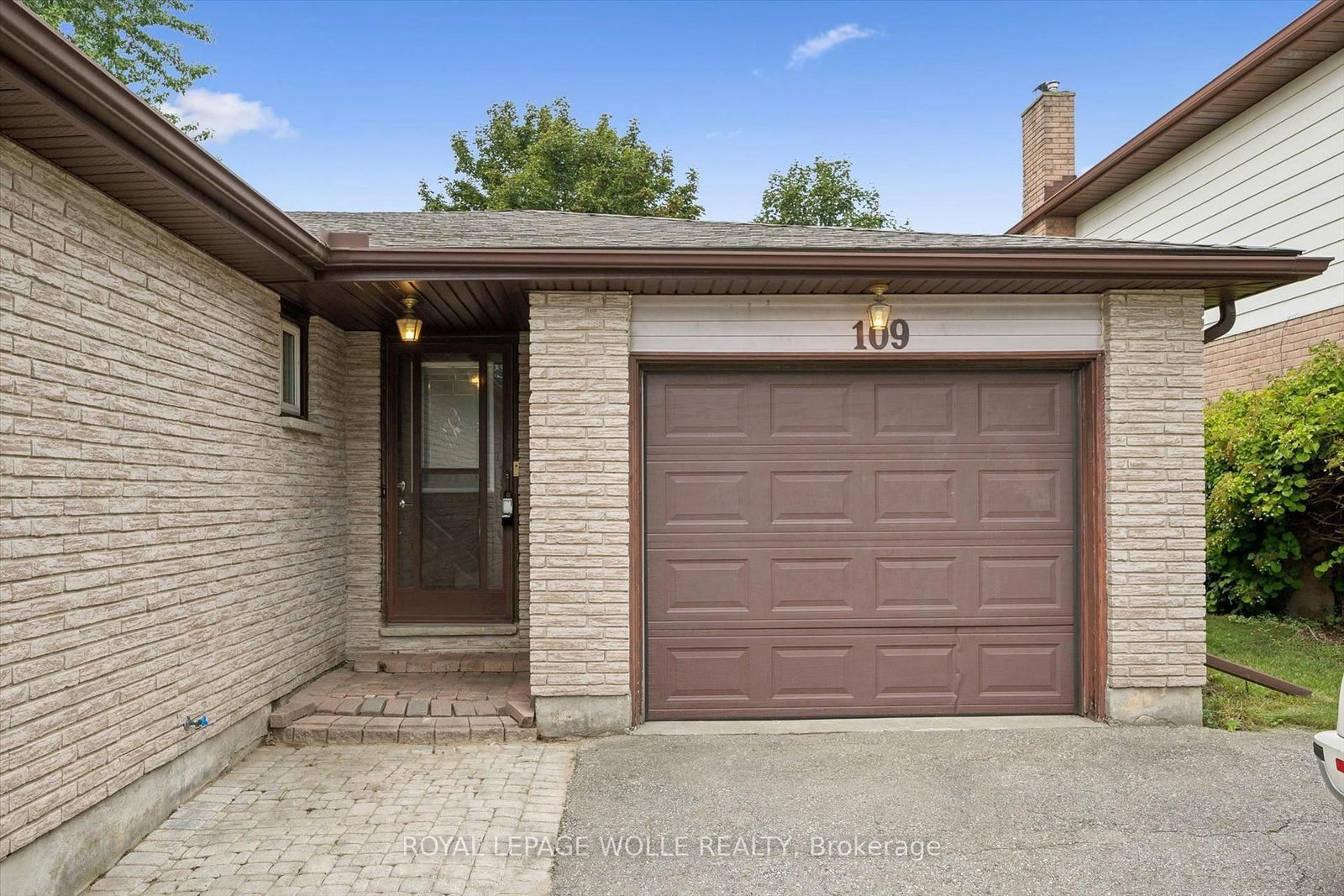 109 Deerberry Place • Waterloo, ON photo 6