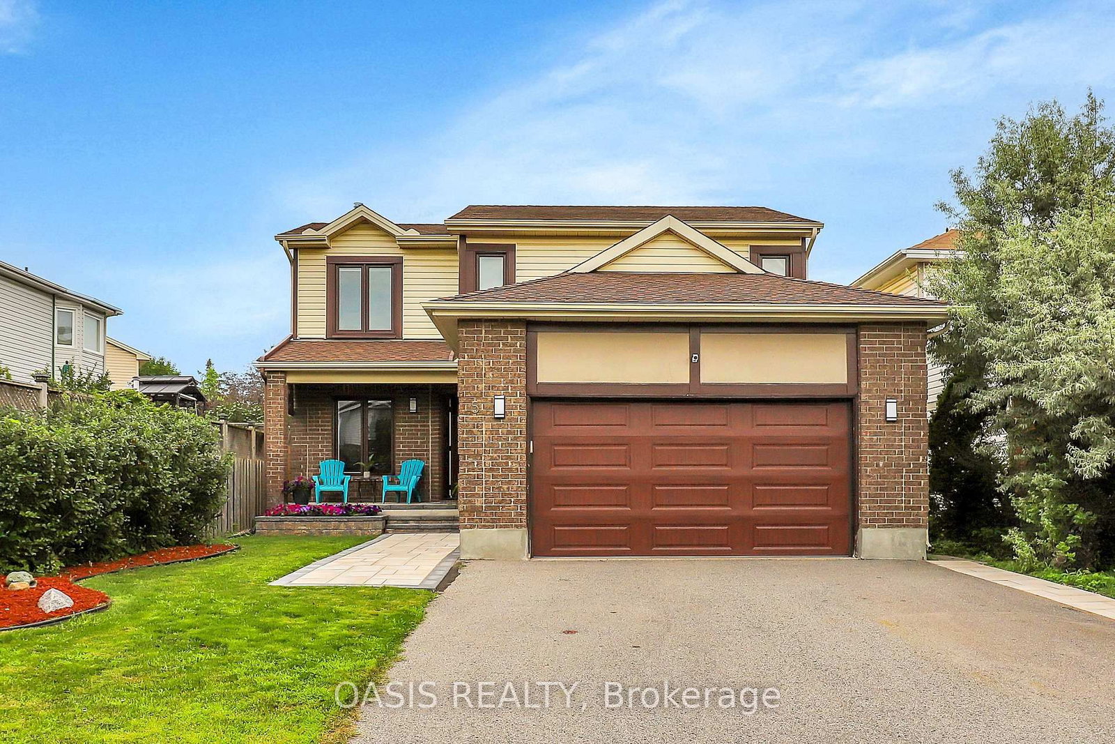 5 Thornhedge Court • Ottawa, ON photo 1