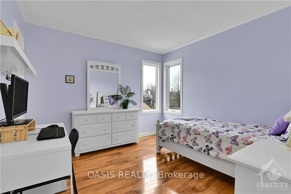 5 Thornhedge Court • Ottawa, ON photo 16