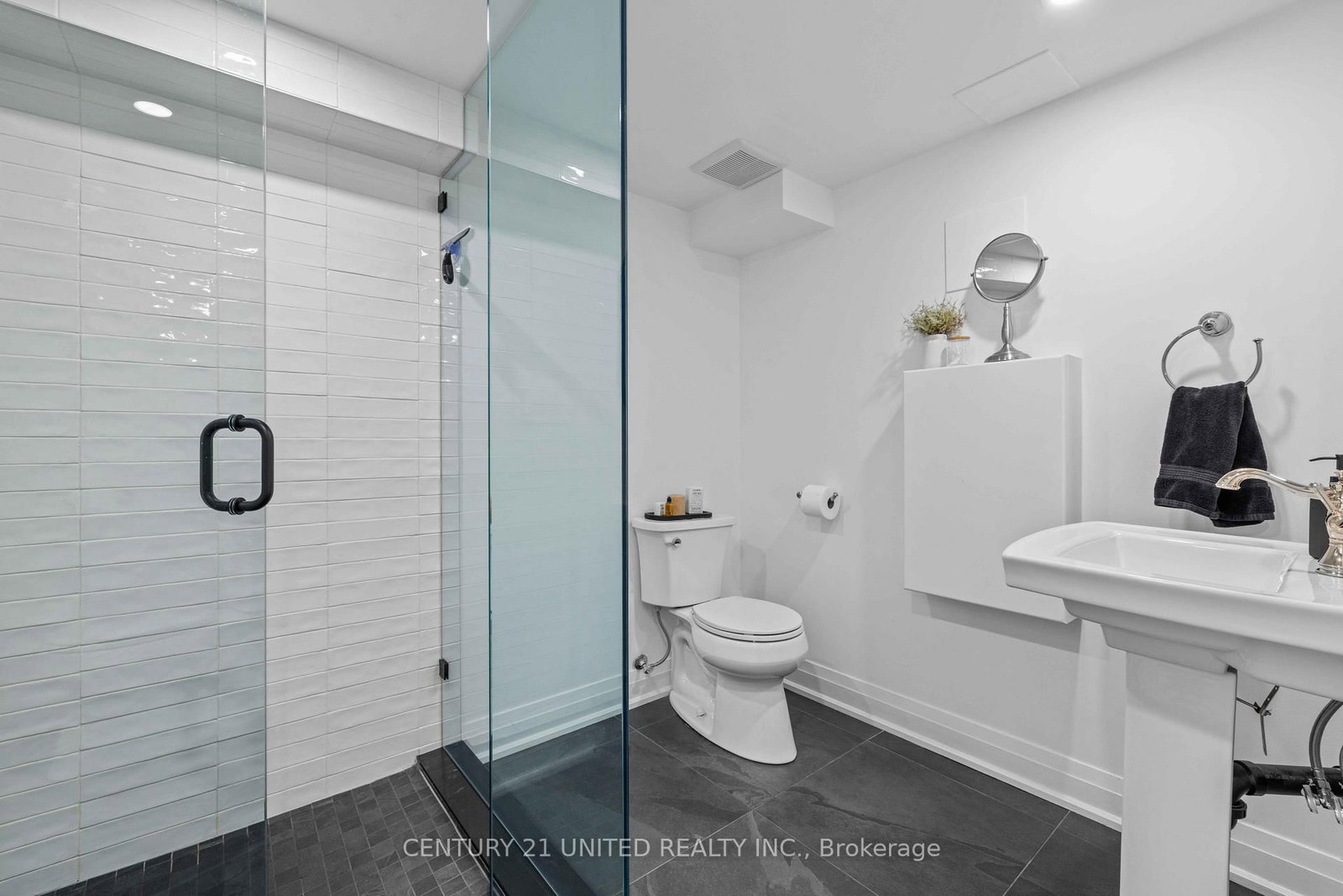 753 Chesterfield Avenue • Peterborough, ON photo 26