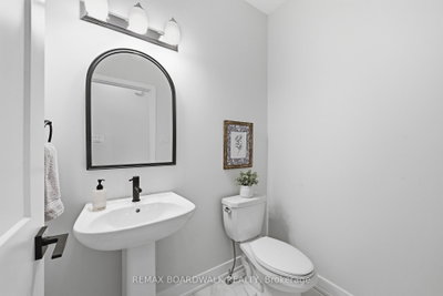 5 Morrall Court • Arnprior, ON photo 4
