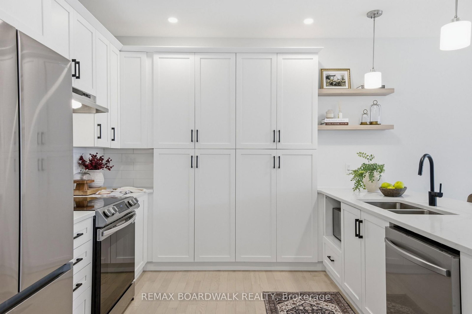 5 Morrall Court • Arnprior, ON photo 8