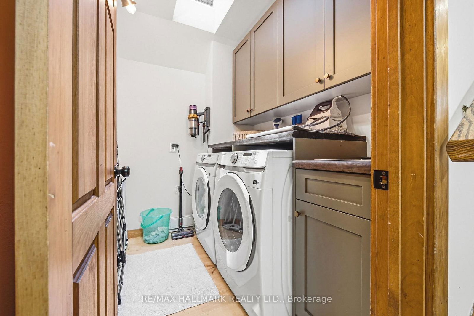 1548 Mineral Springs Road • Hamilton, ON photo 24