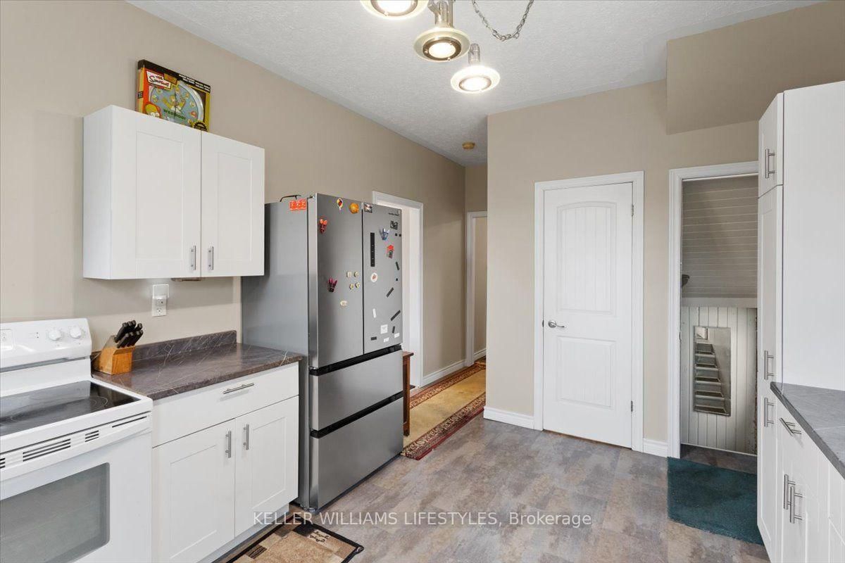 61 Main Street W • Chatham-Kent, ON photo 21