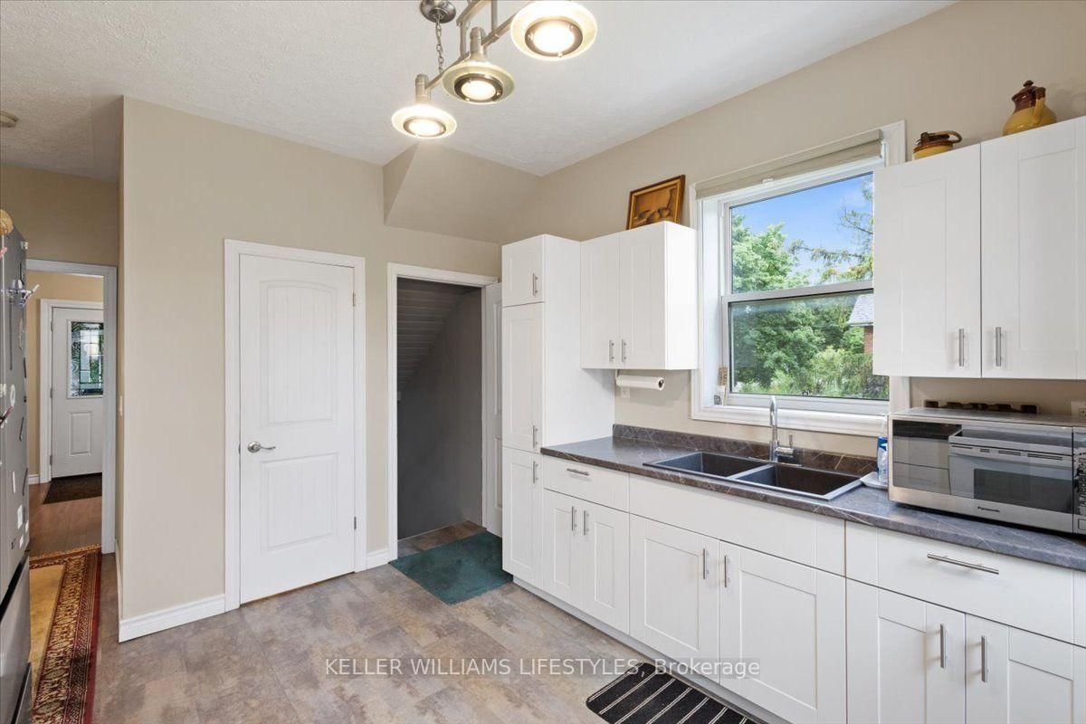 61 Main Street W • Chatham-Kent, ON photo 22