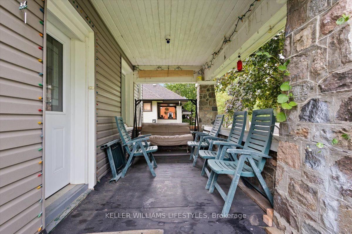 61 Main Street W • Chatham-Kent, ON photo 4