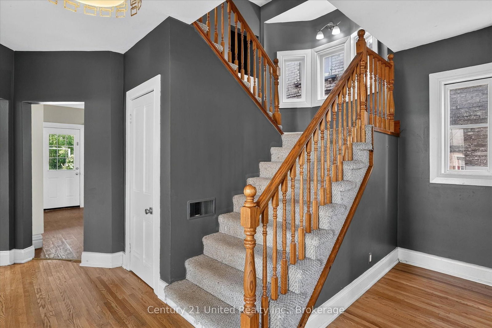 272 Burnham Street • Peterborough, ON photo 13
