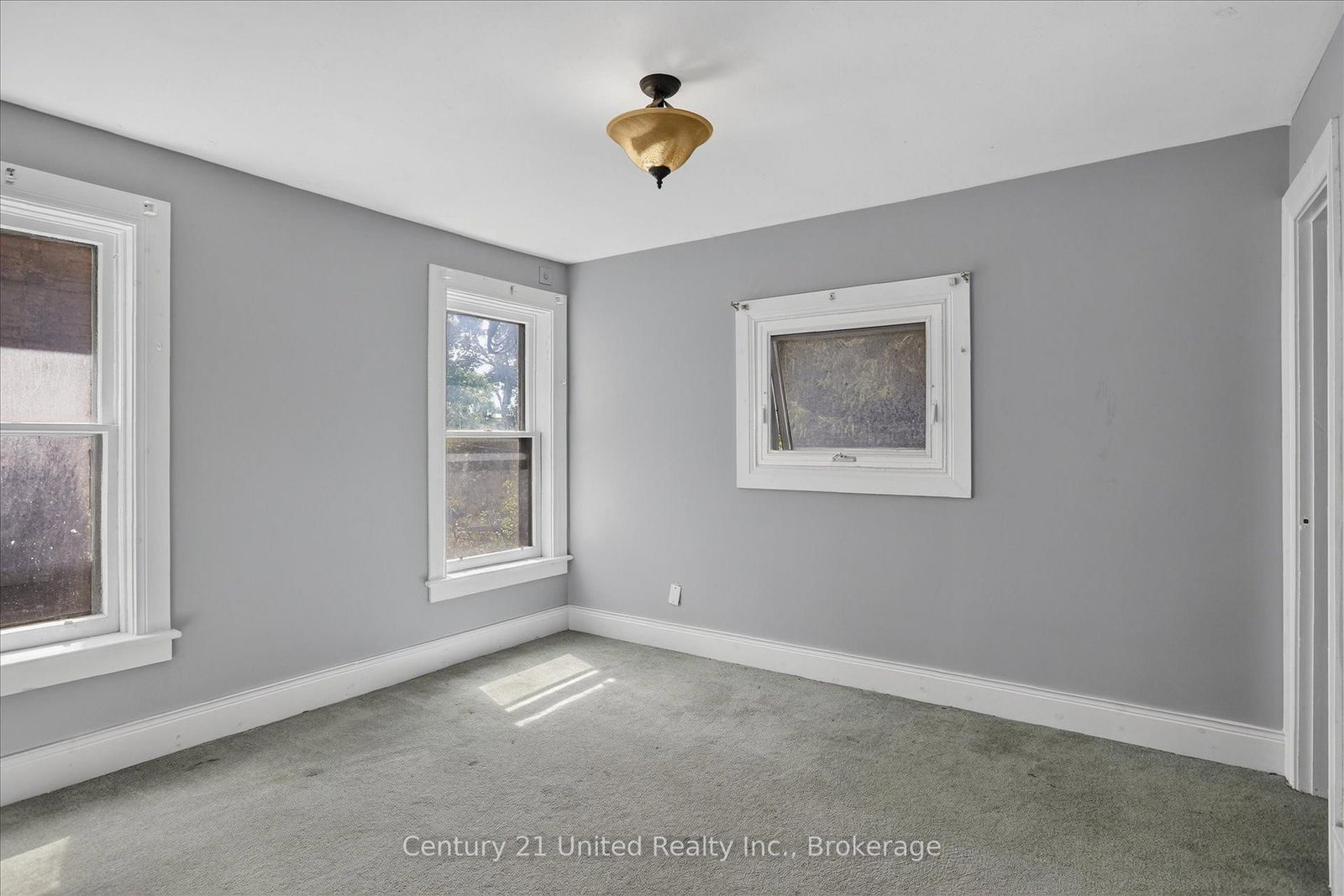 272 Burnham Street • Peterborough, ON photo 18