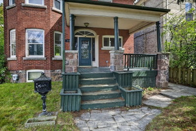 272 Burnham Street • Peterborough, ON photo 2