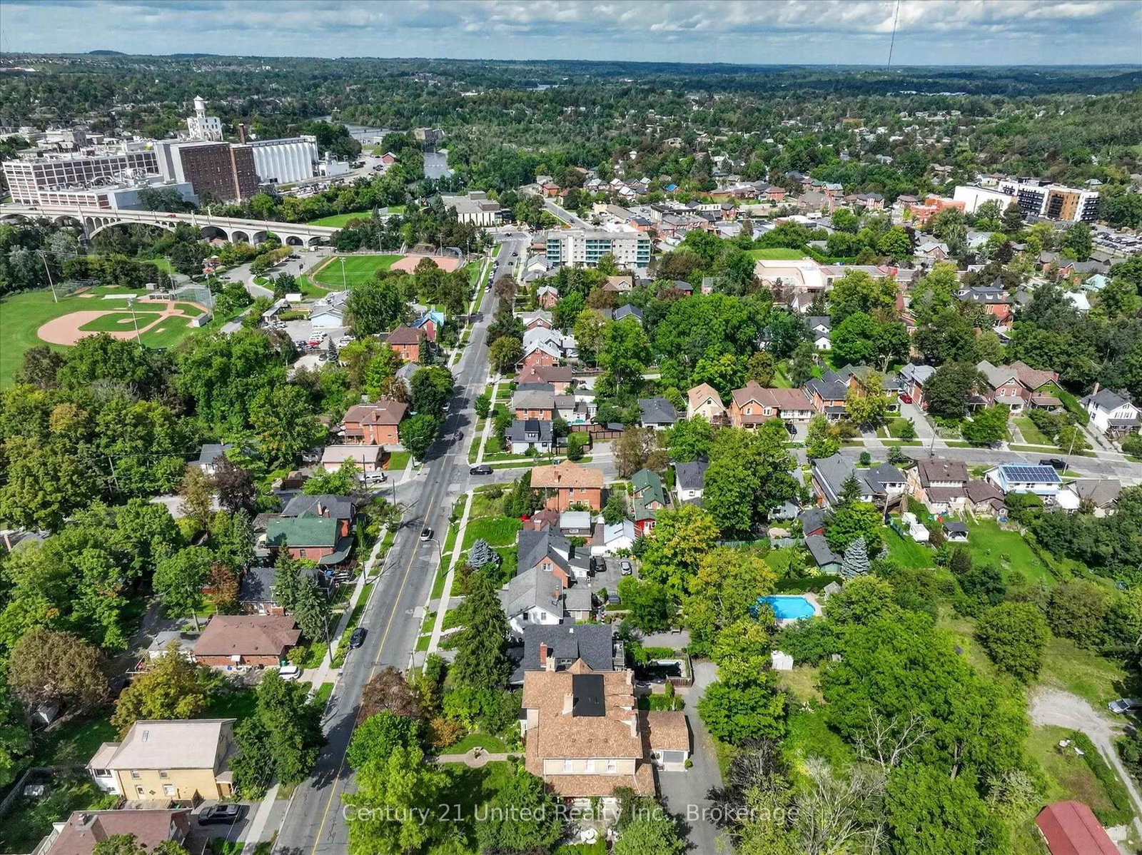 272 Burnham Street • Peterborough, ON photo 35