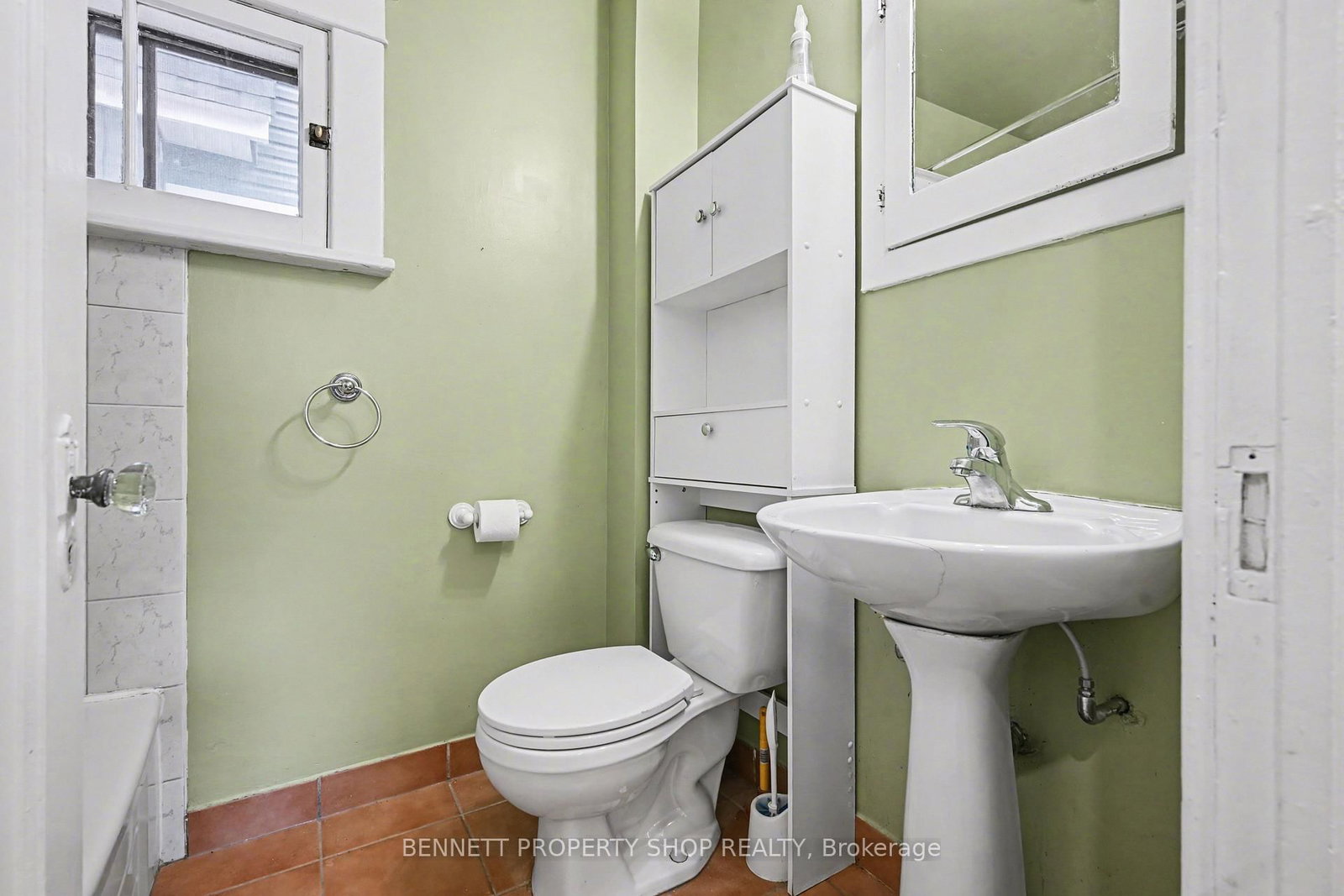 56 Smirle Avenue • Ottawa, ON photo 8