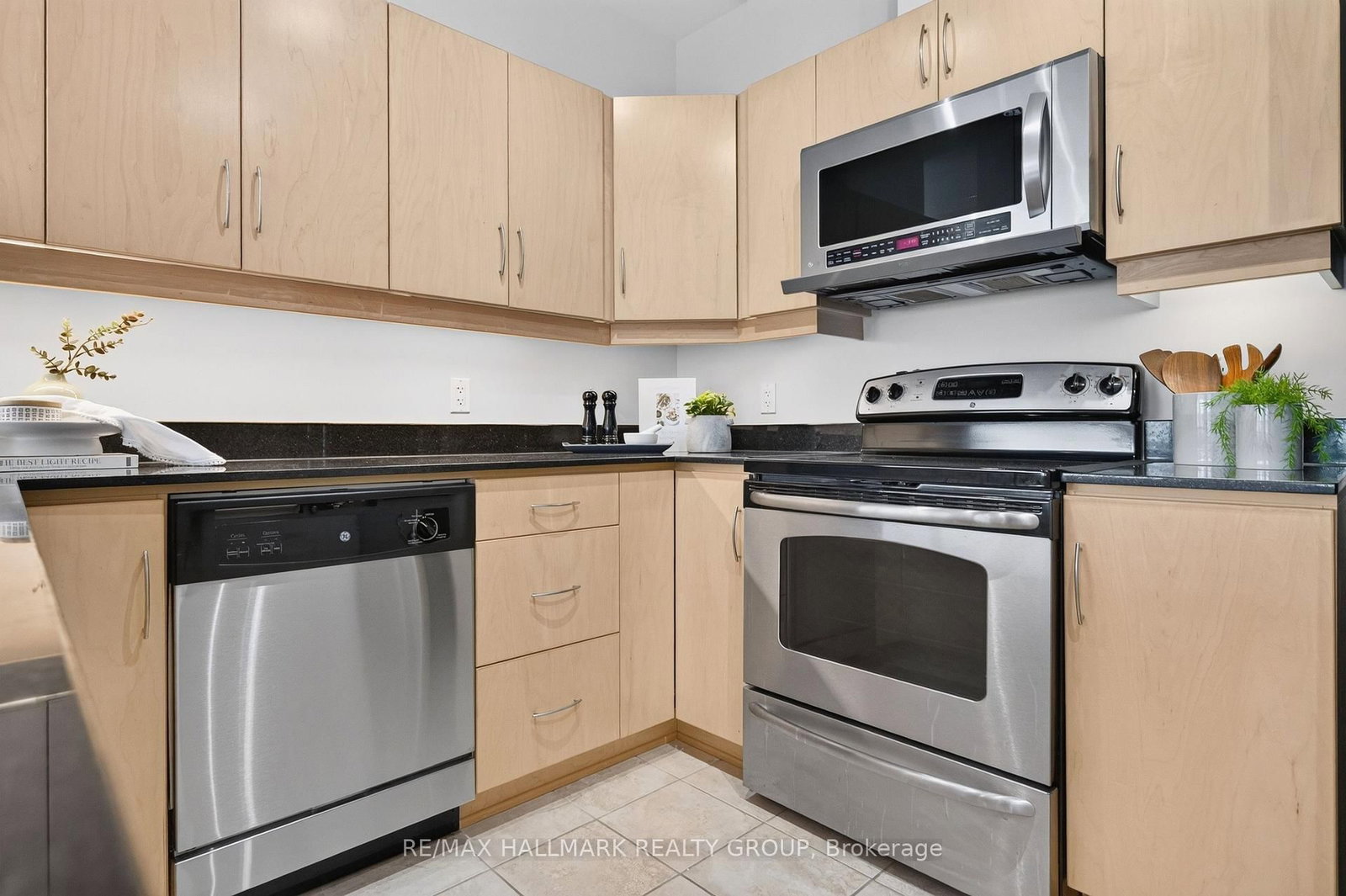 235 Kent Street • #PH05 • Ottawa, ON photo 29
