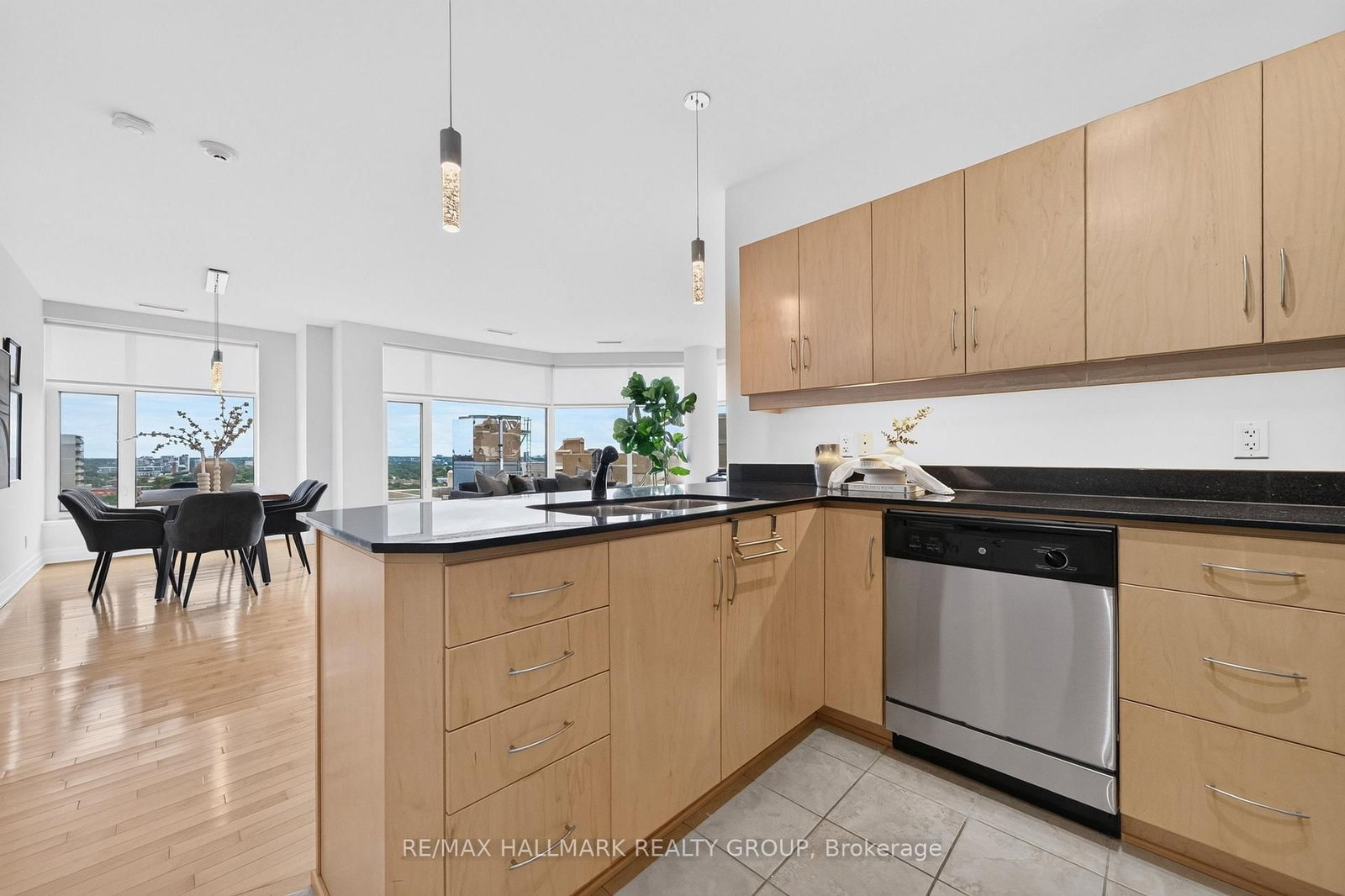 235 Kent Street • #PH05 • Ottawa, ON photo 31
