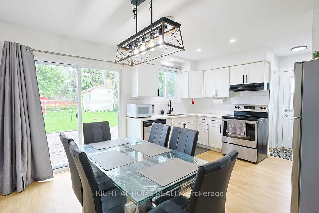 208 Admiral Drive • London East, ON photo 13