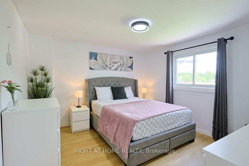 208 Admiral Drive • London East, ON photo 18
