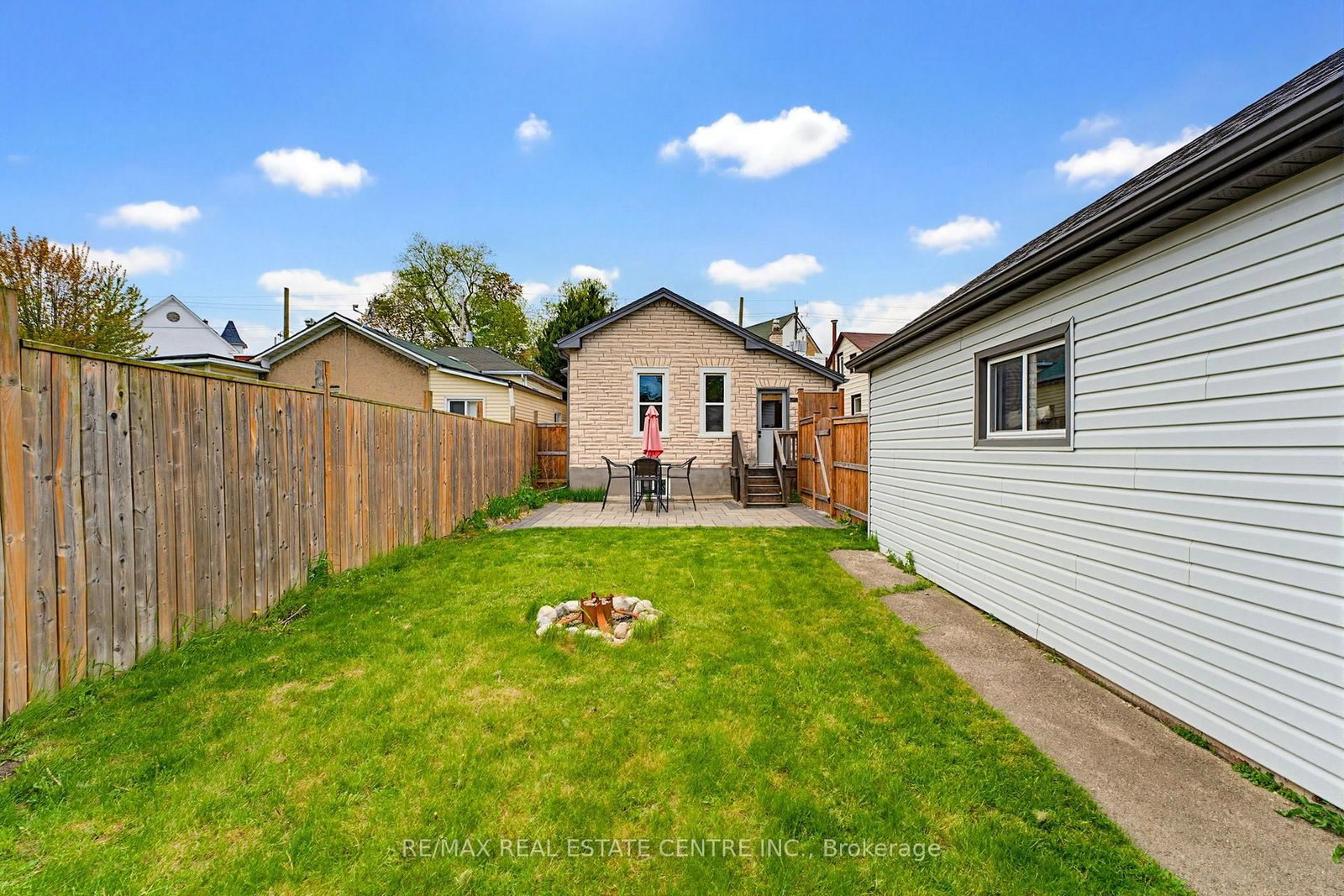 25 Beverly Street • Cambridge, ON photo 20