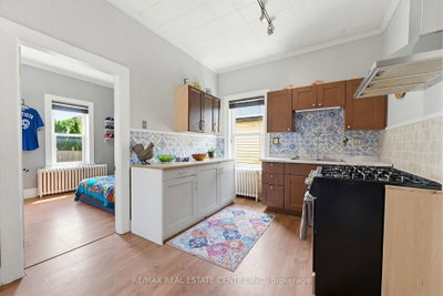 25 Beverly Street • Cambridge, ON photo 6