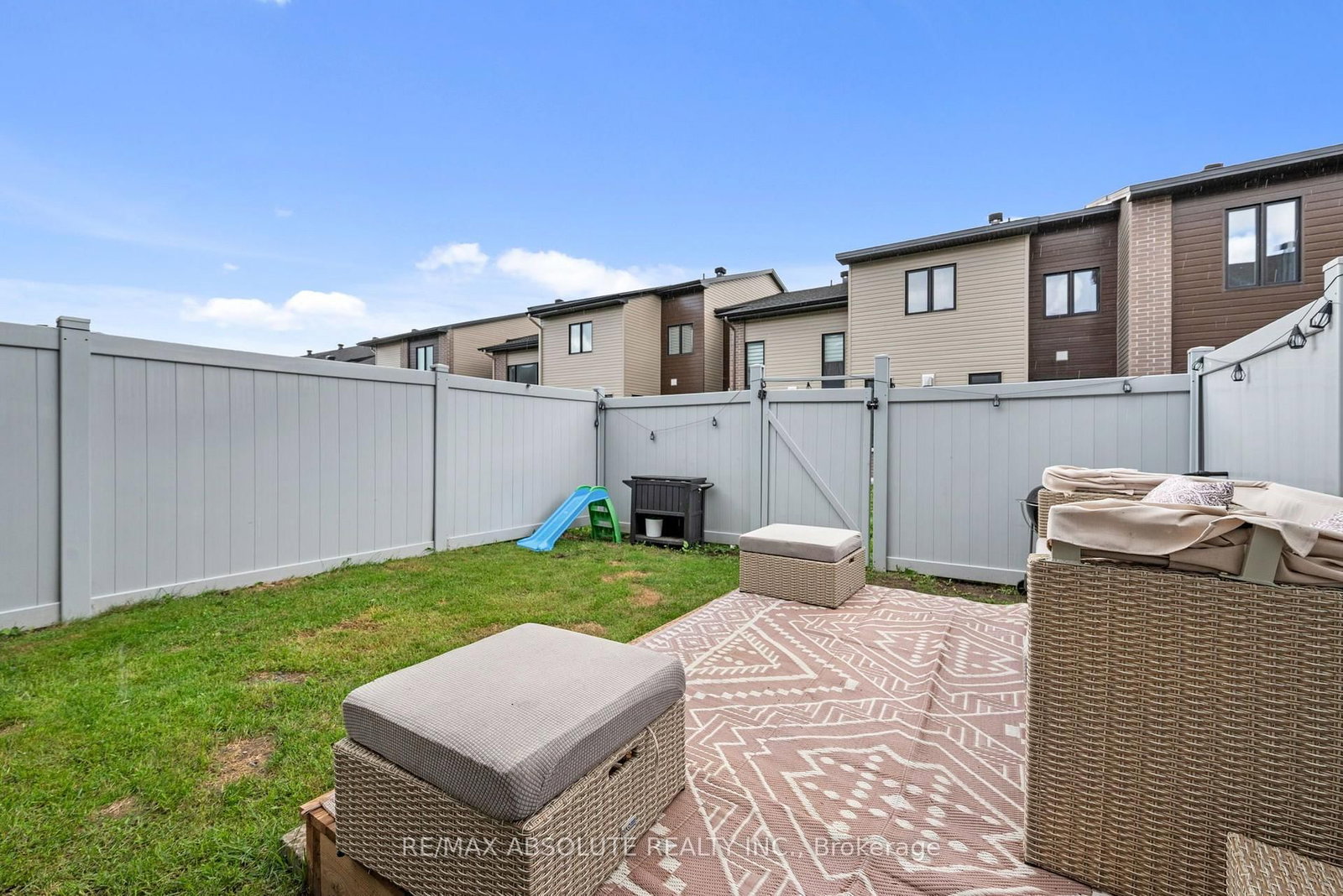 826 Chipping Circle • Ottawa, ON photo 41