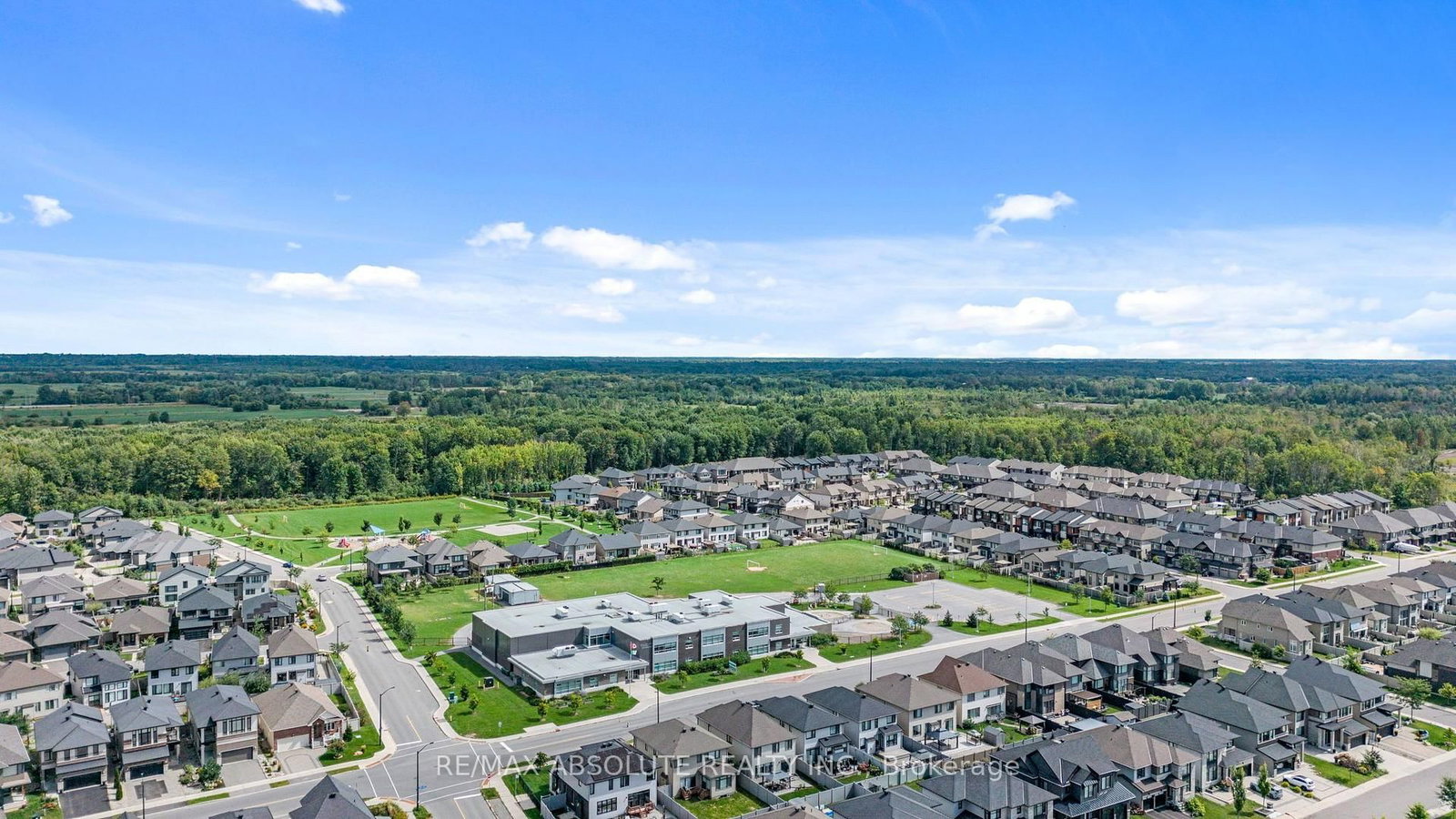 826 Chipping Circle • Ottawa, ON photo 42