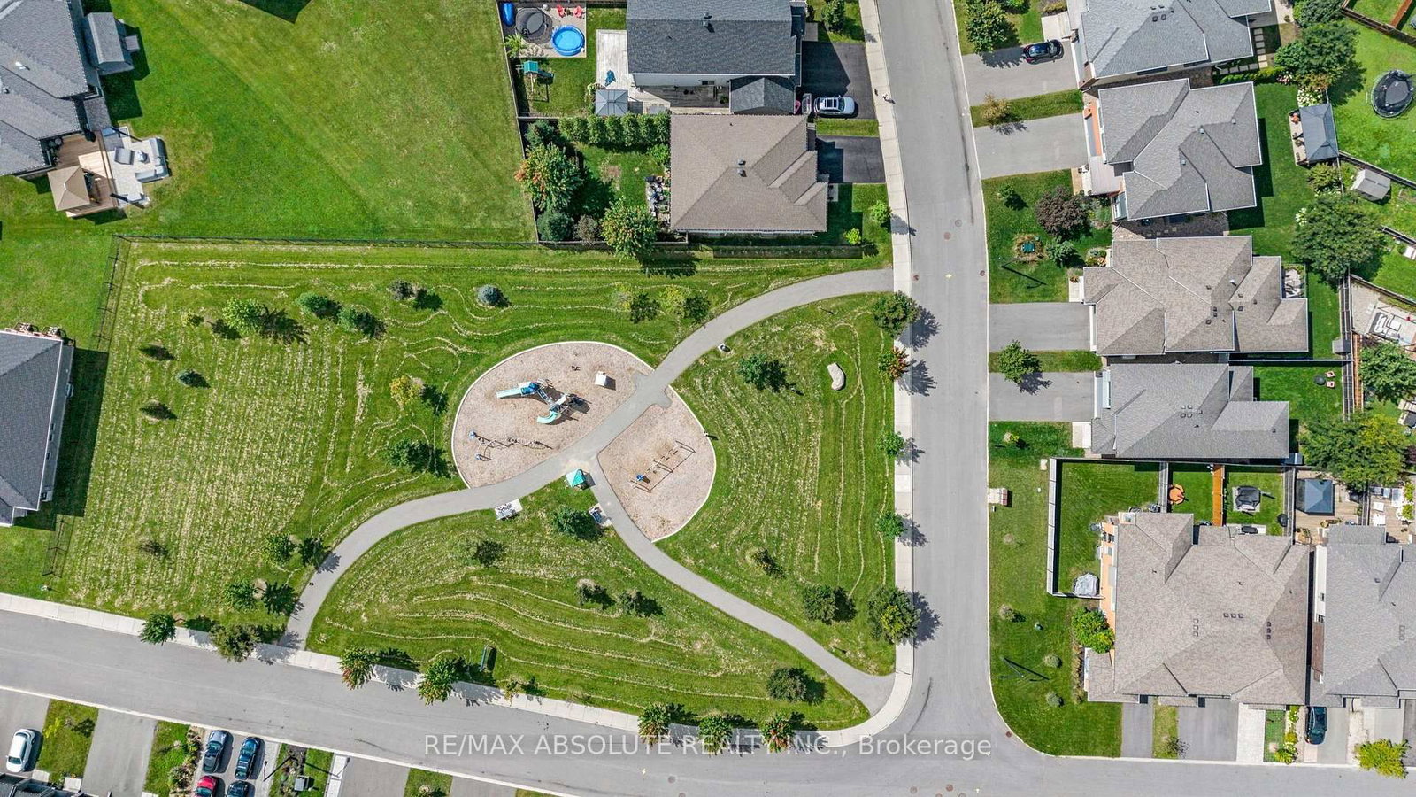 826 Chipping Circle • Ottawa, ON photo 43