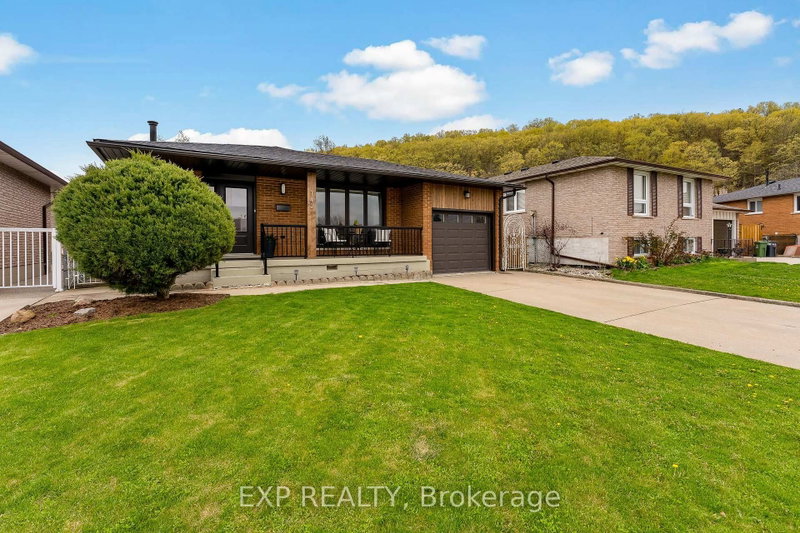 142 Marcella Crescent