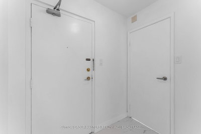 165 Ontario Street • #801 • Kingston, ON photo 9
