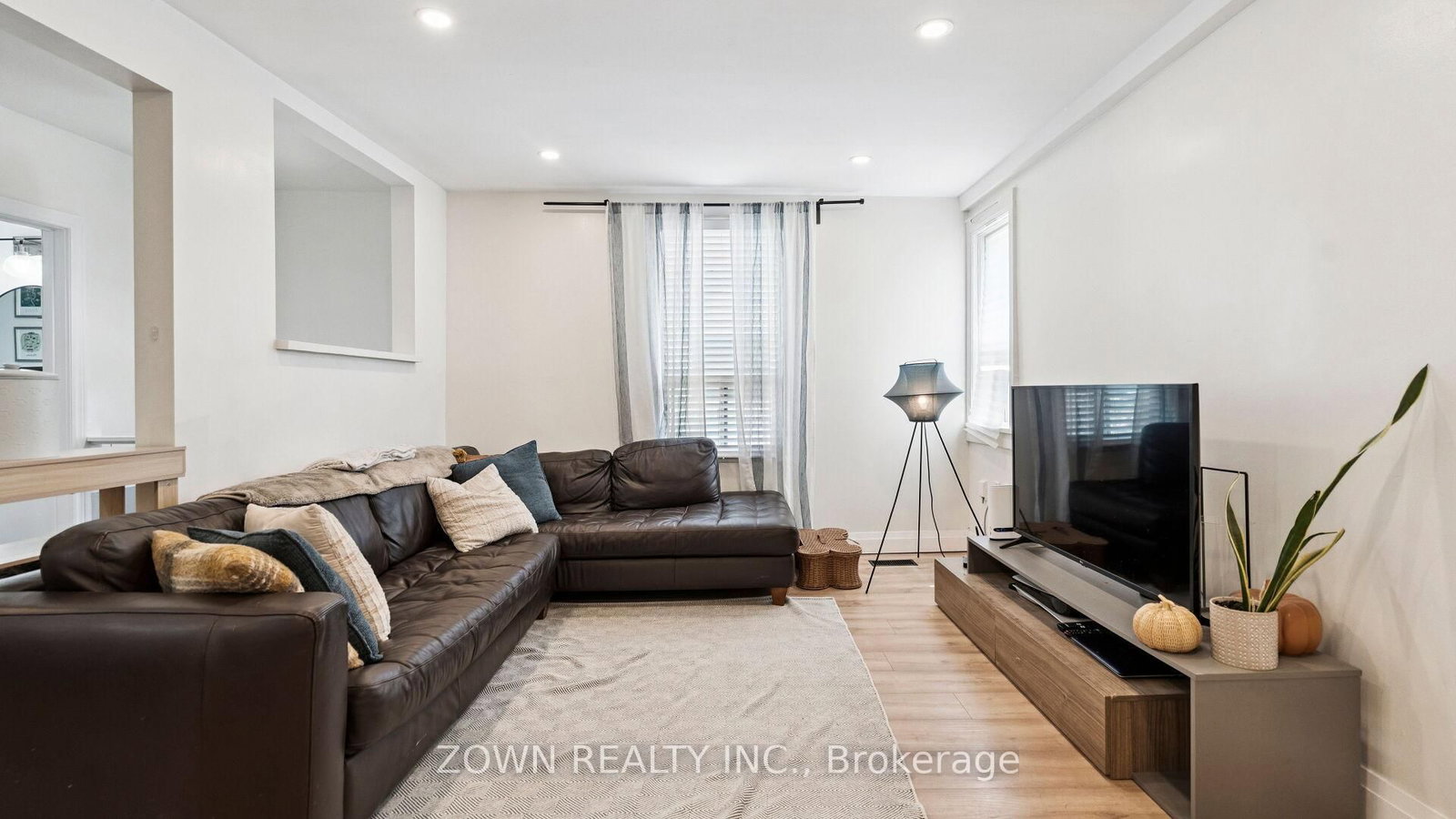 64 Sheaffe Street • Hamilton, ON photo 11