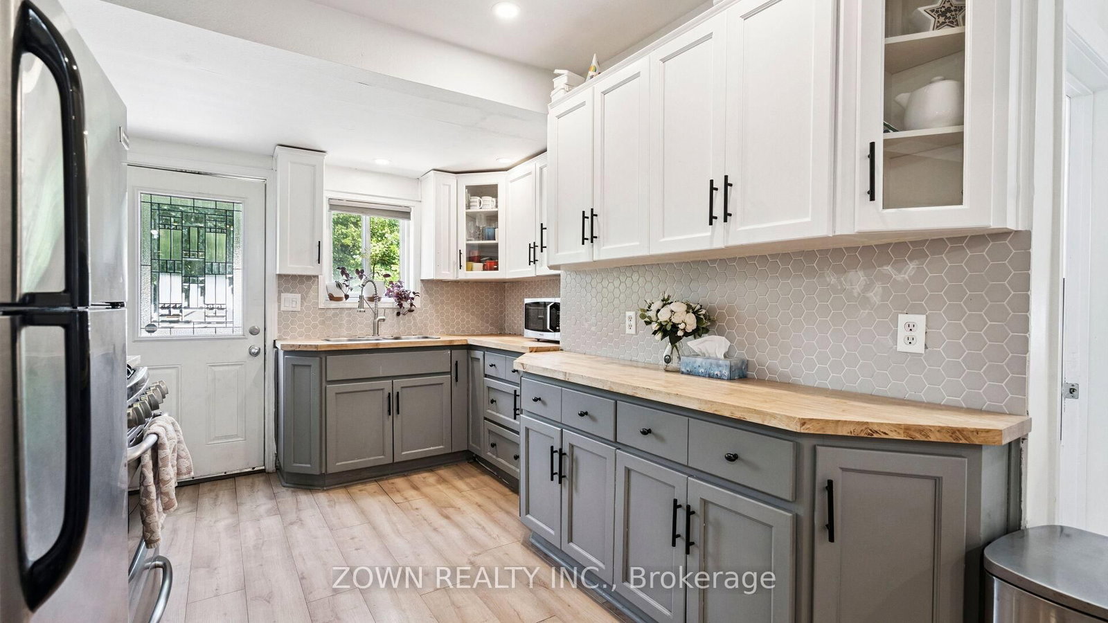 64 Sheaffe Street • Hamilton, ON photo 18