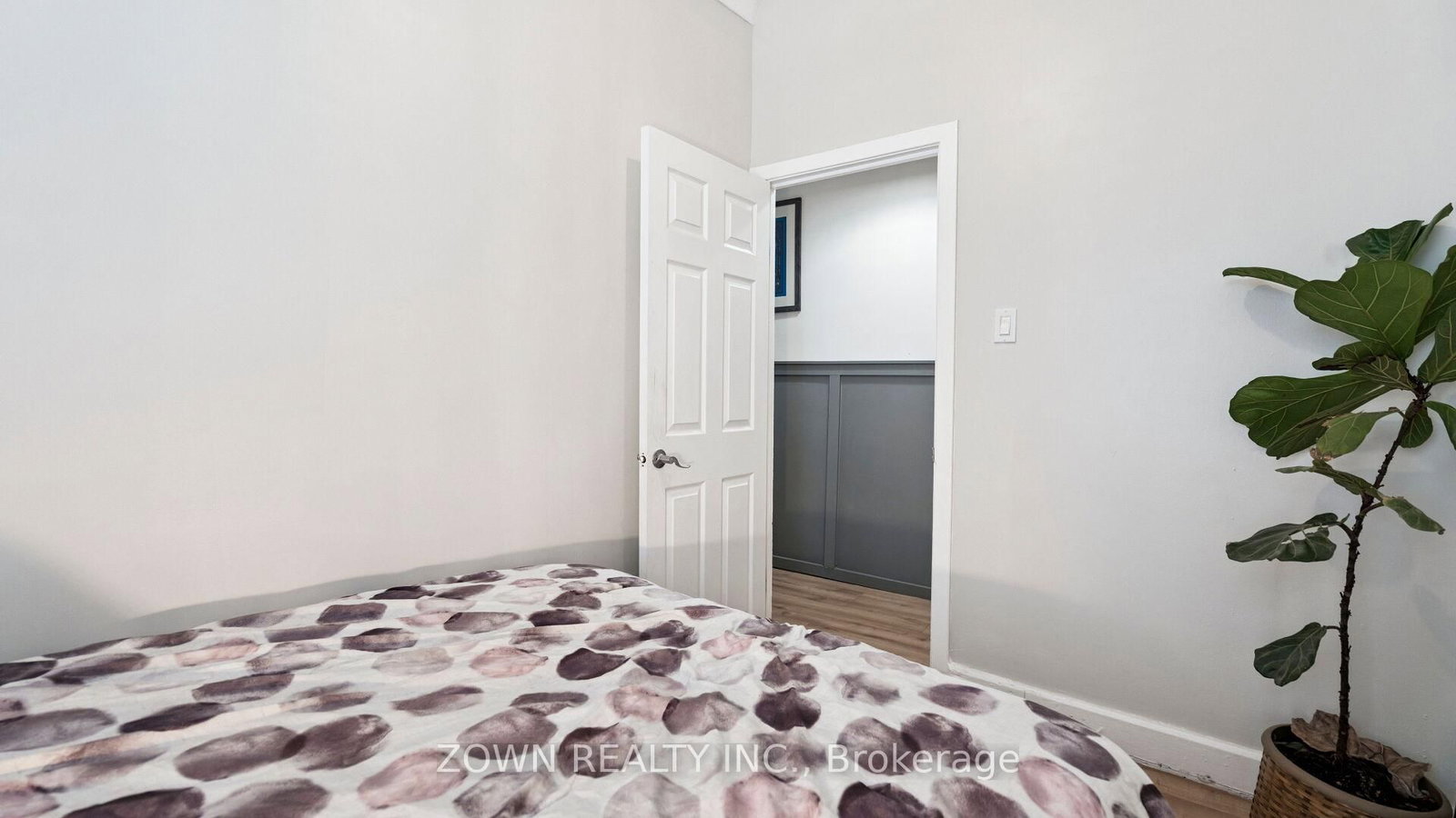 64 Sheaffe Street • Hamilton, ON photo 27