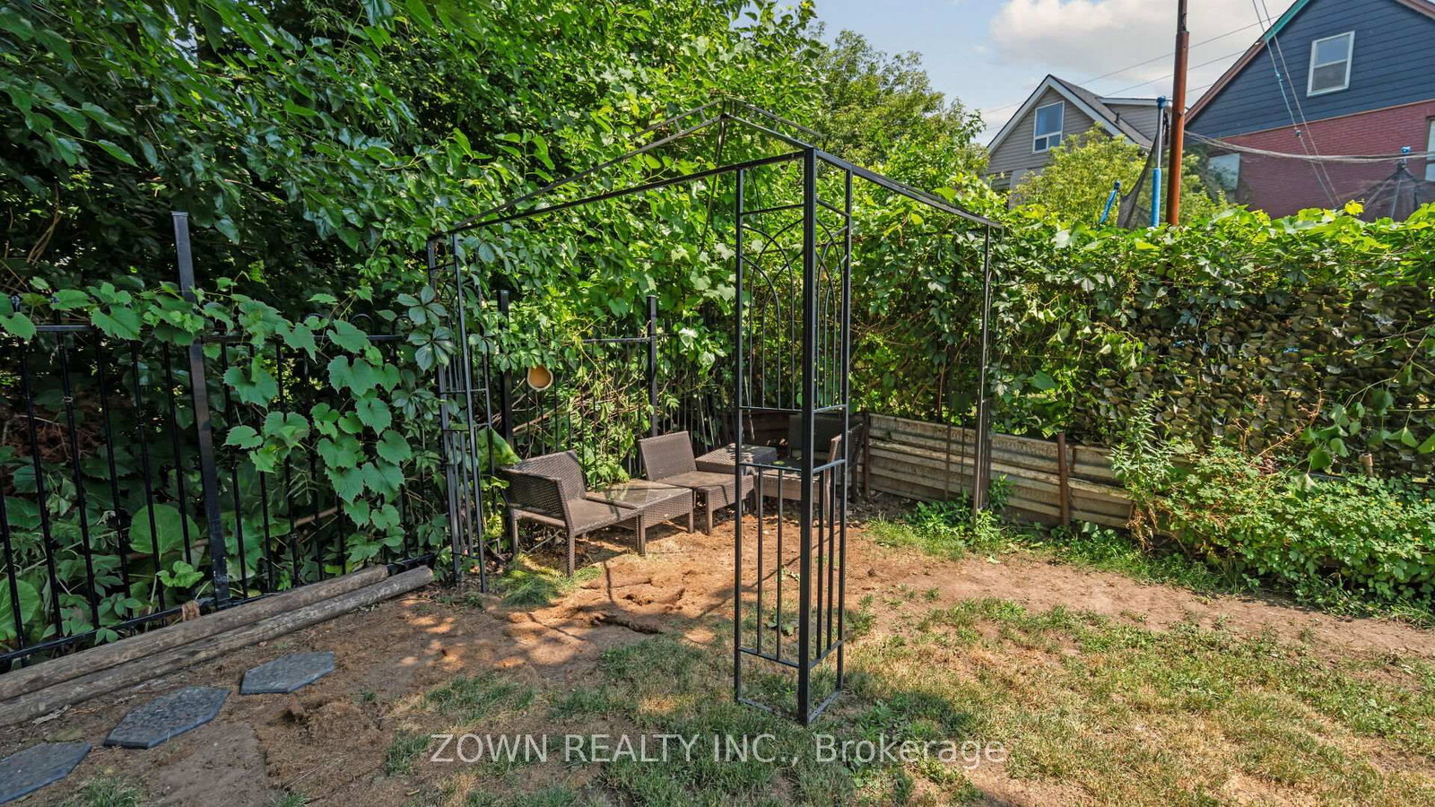 64 Sheaffe Street • Hamilton, ON photo 35