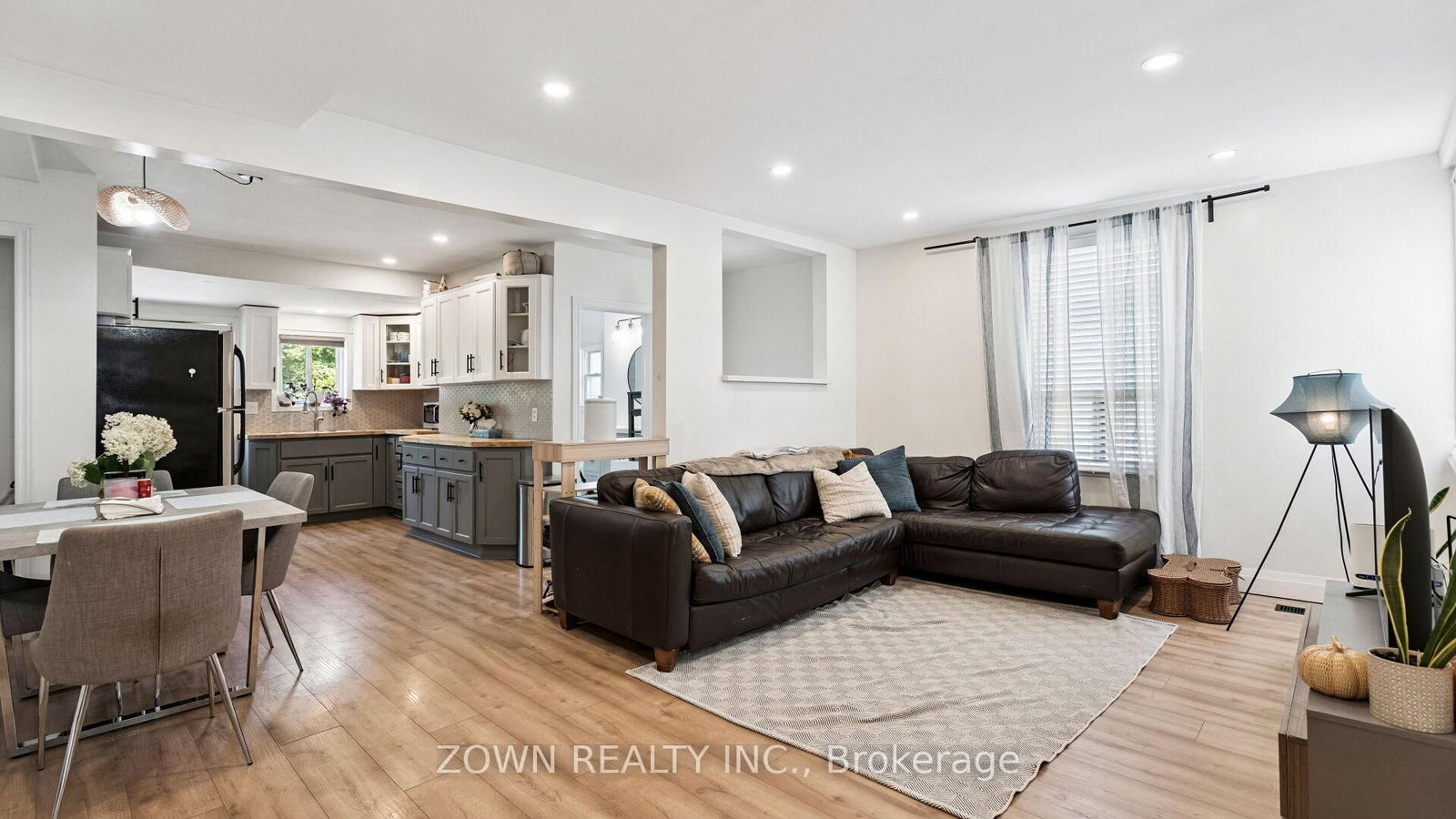64 Sheaffe Street • Hamilton, ON photo 8