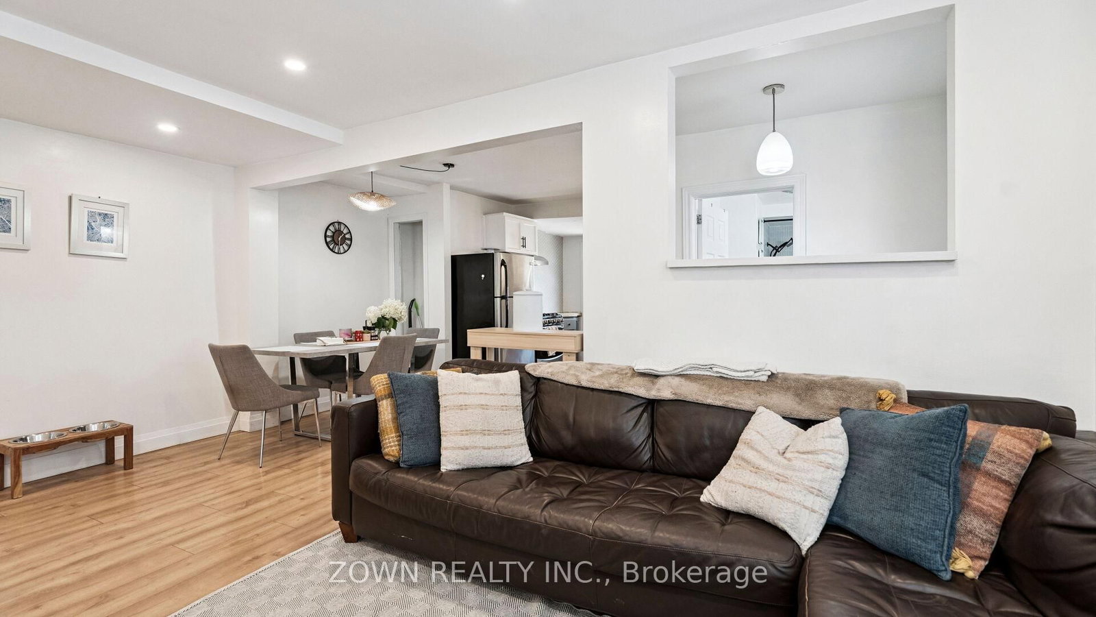 64 Sheaffe Street • Hamilton, ON photo 9