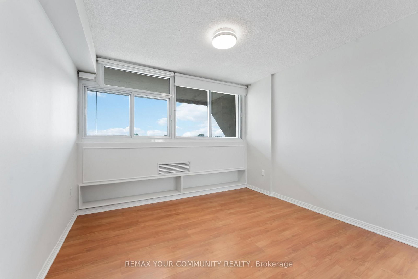 500 Laurier Avenue W • #608 • Ottawa, ON photo 29