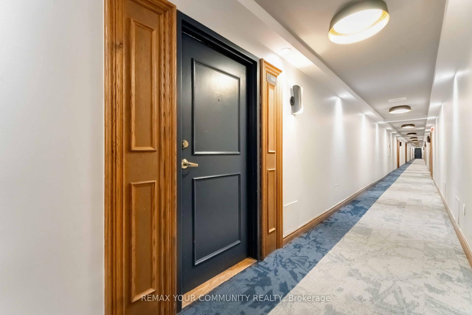 500 Laurier Avenue W • #608 • Ottawa, ON photo 4
