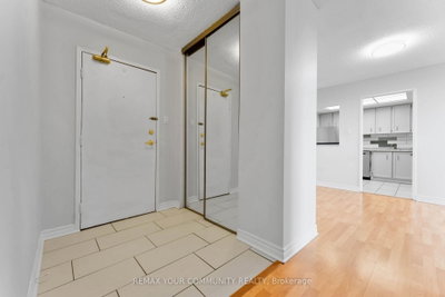 500 Laurier Avenue W • #608 • Ottawa, ON photo 5