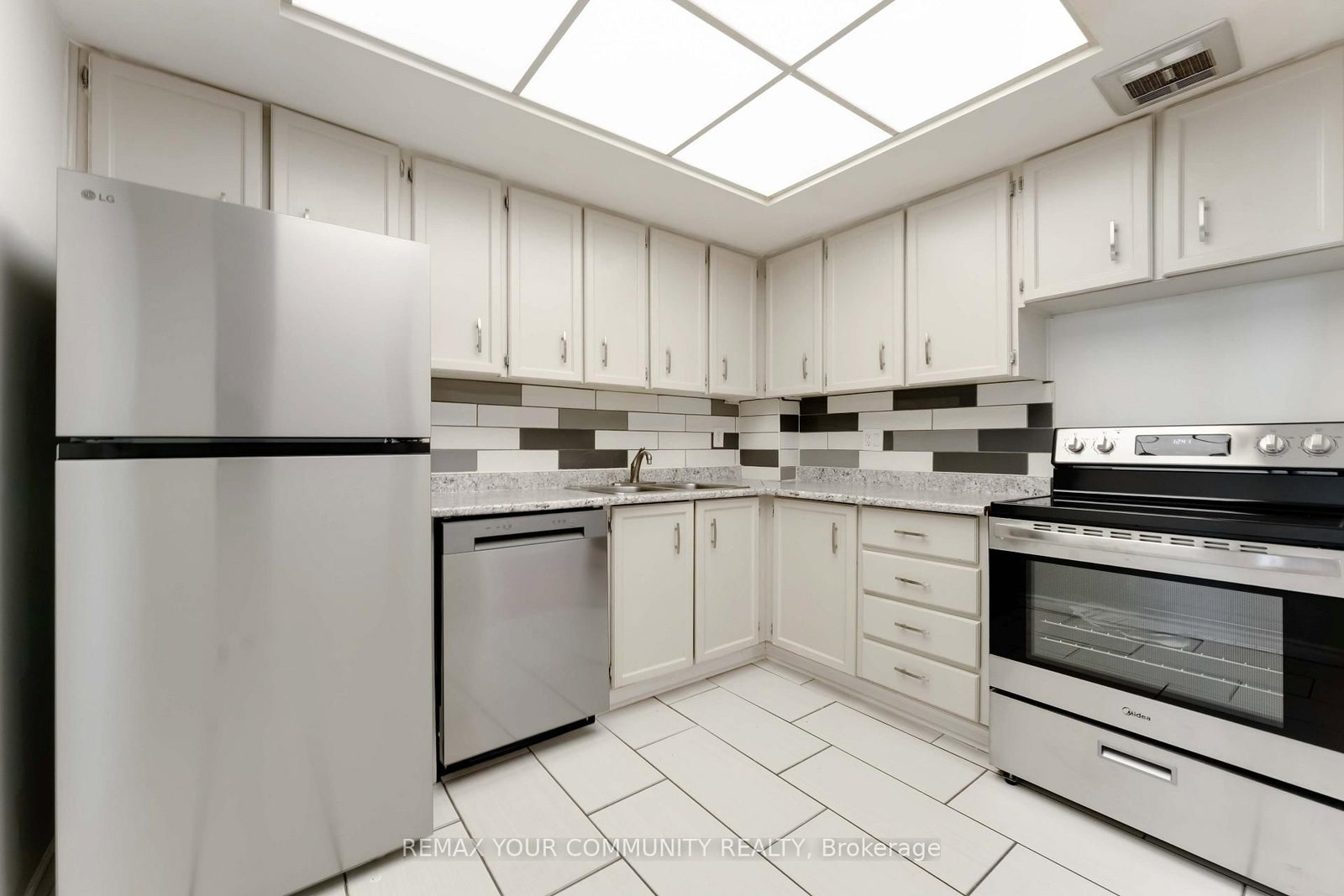 Condo for sale at 608-500 Laurier Avenue, Ottawa, Ontario, K1R 5E1 - Ottawa Centre - MLS: X13759150