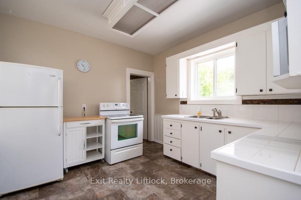 849 Water Street • Peterborough, ON photo 11