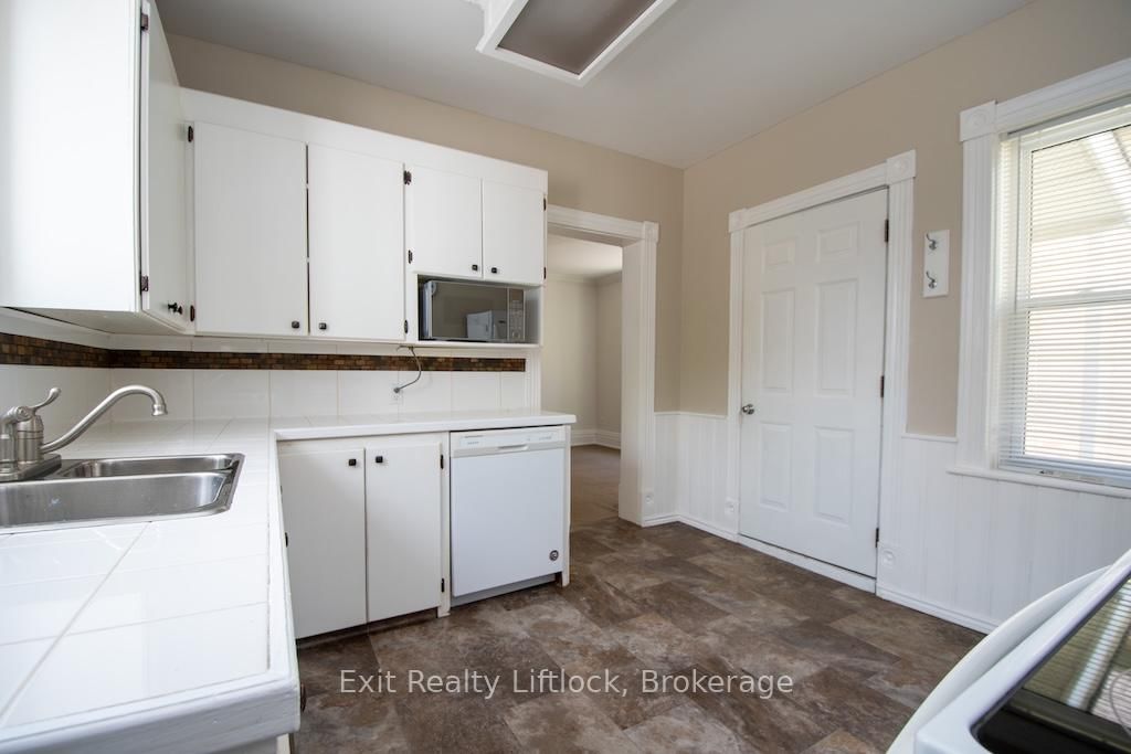 849 Water Street • Peterborough, ON photo 5