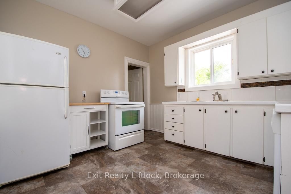849 Water Street • Peterborough, ON photo 8