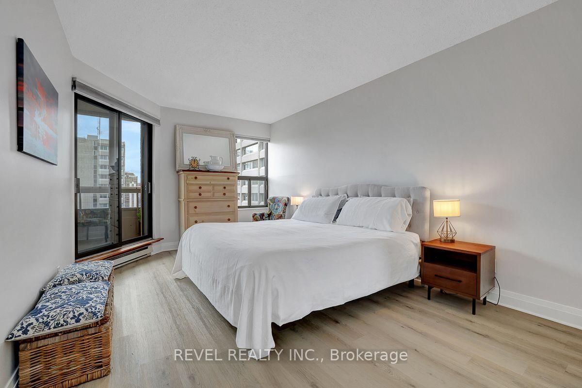 556 Laurier Avenue W • #2003 • Ottawa, ON photo 19