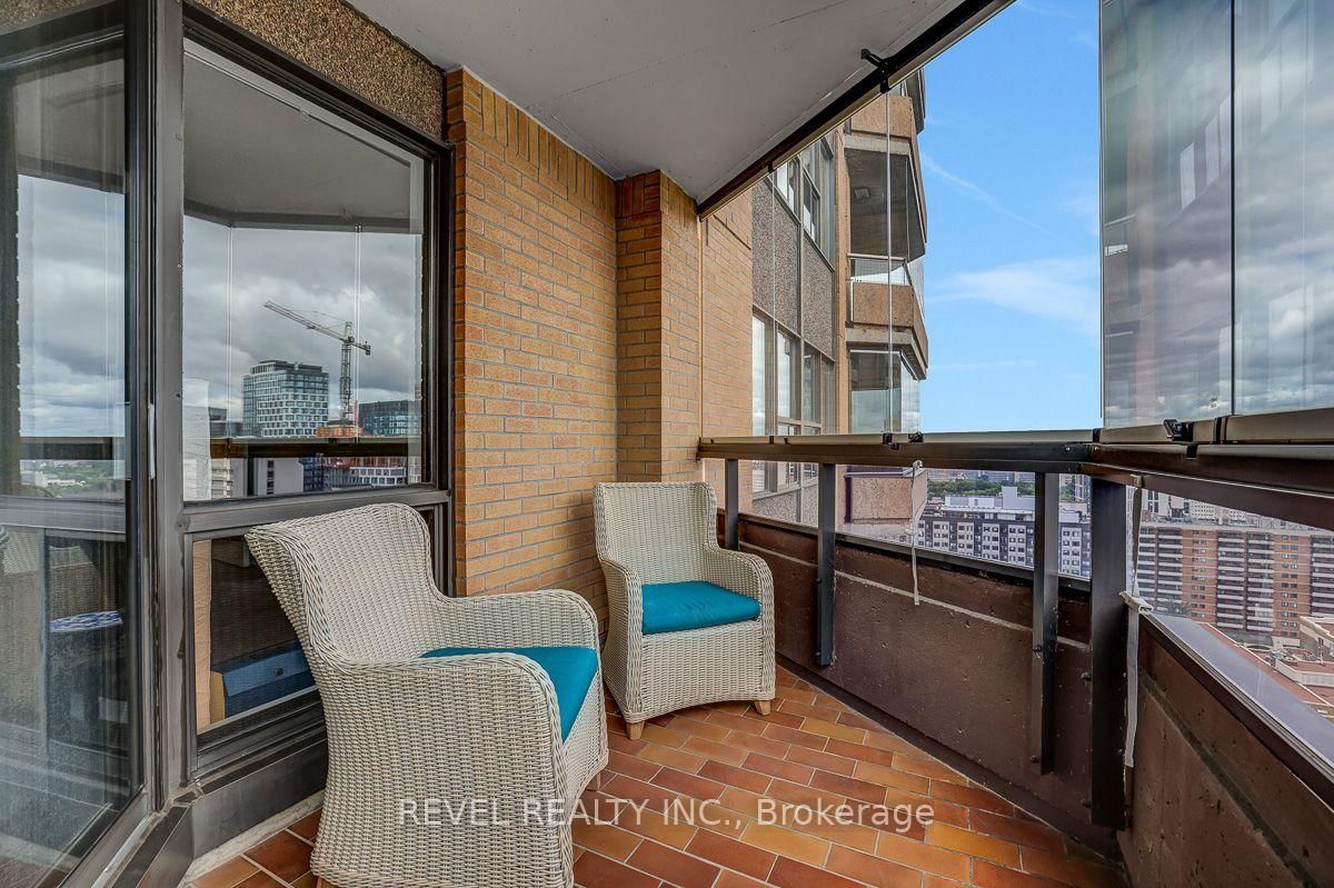 556 Laurier Avenue W • #2003 • Ottawa, ON photo 21
