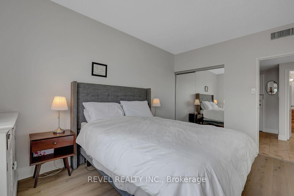 556 Laurier Avenue W • #2003 • Ottawa, ON photo 27