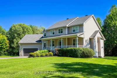 4356 Piperville Rd Road • Ottawa, ON photo 2