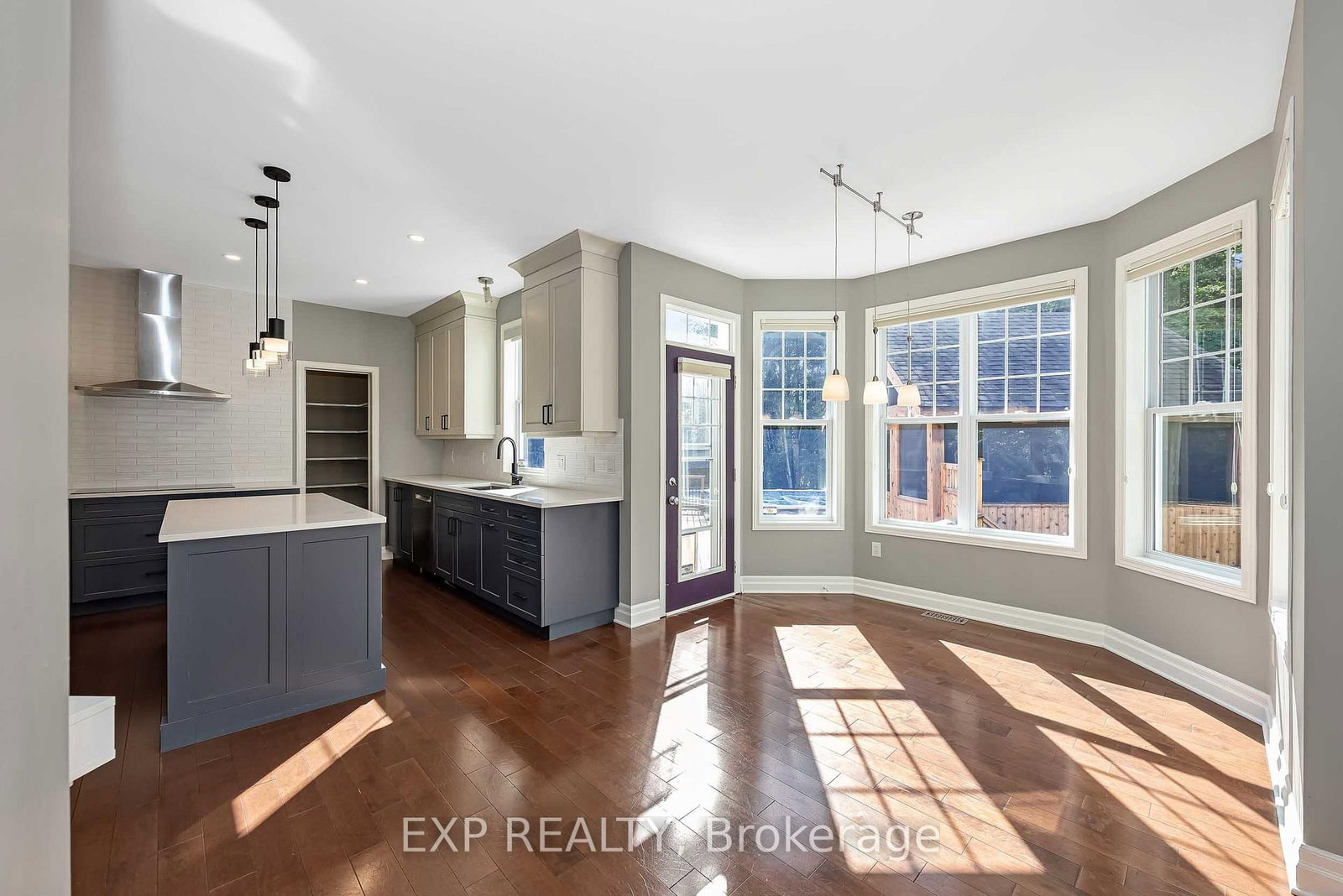 4356 Piperville Rd Road • Ottawa, ON photo 9